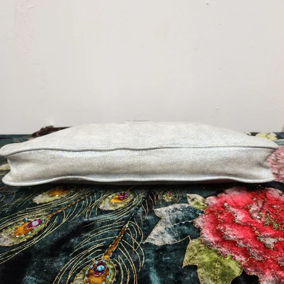 Fendi Bag - Picture 4 of 15